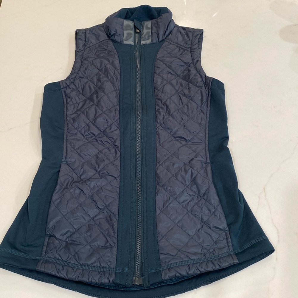 ATHLETA Women’s XS Vest
